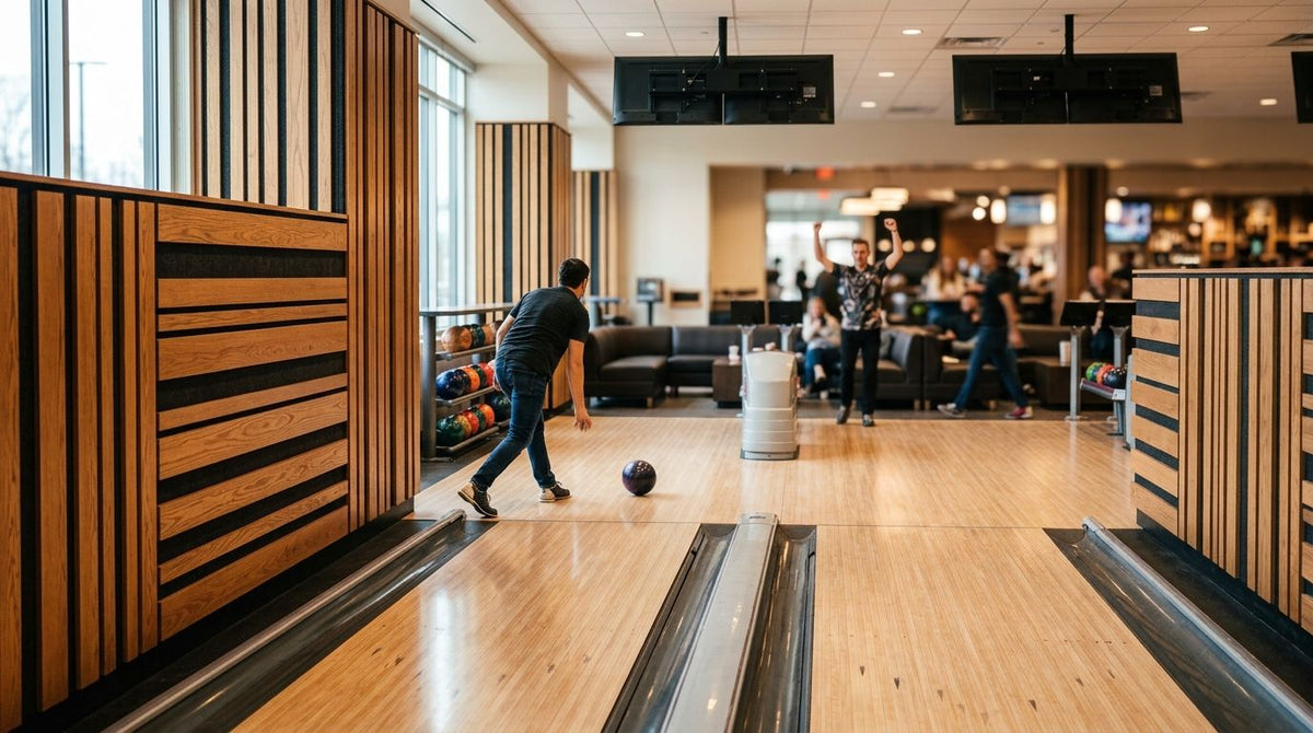 Panneau acoustique bois pour salle de bowling