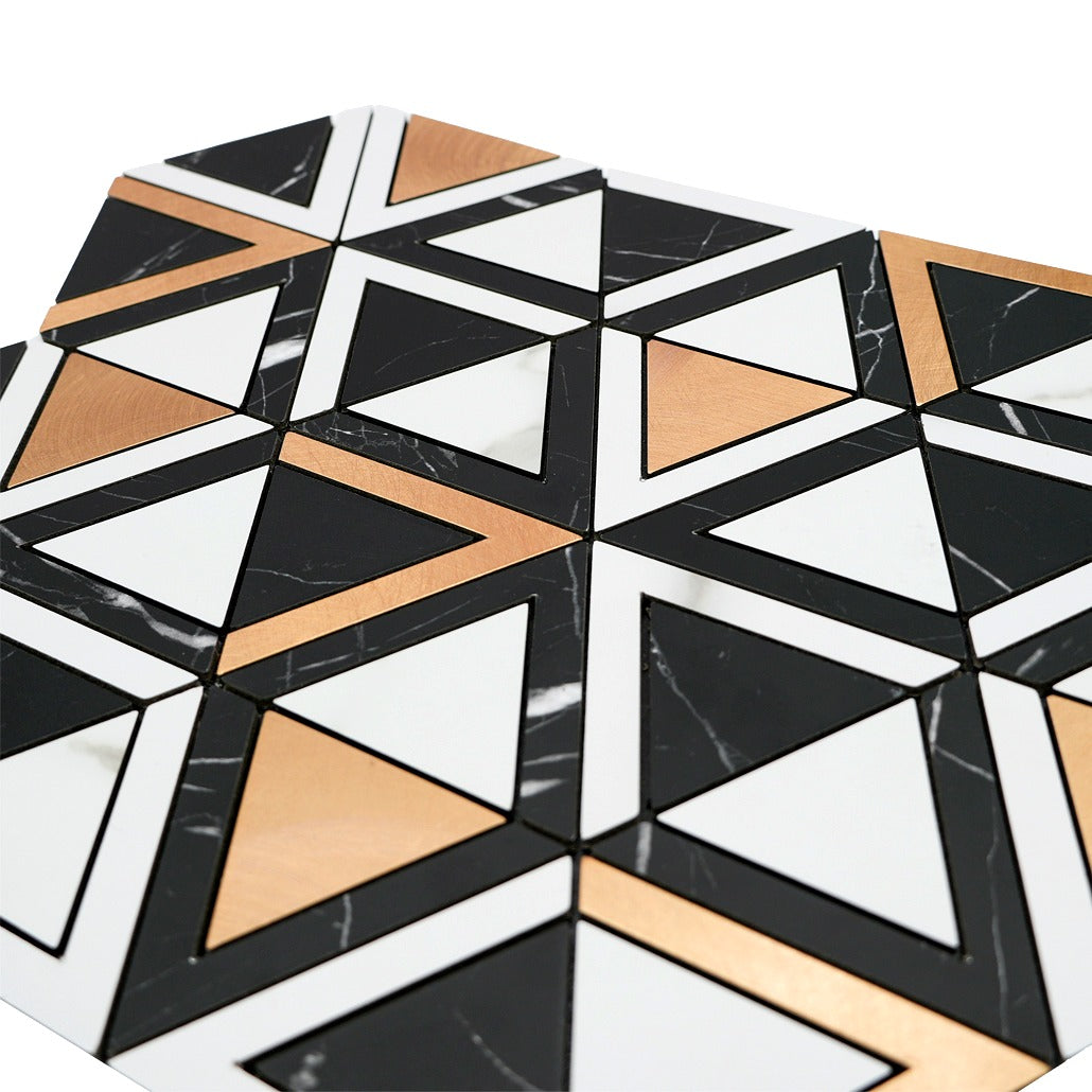 Crédence adhésive | Triangle Noir Blanc-Or | 28,7×33,1 cm
