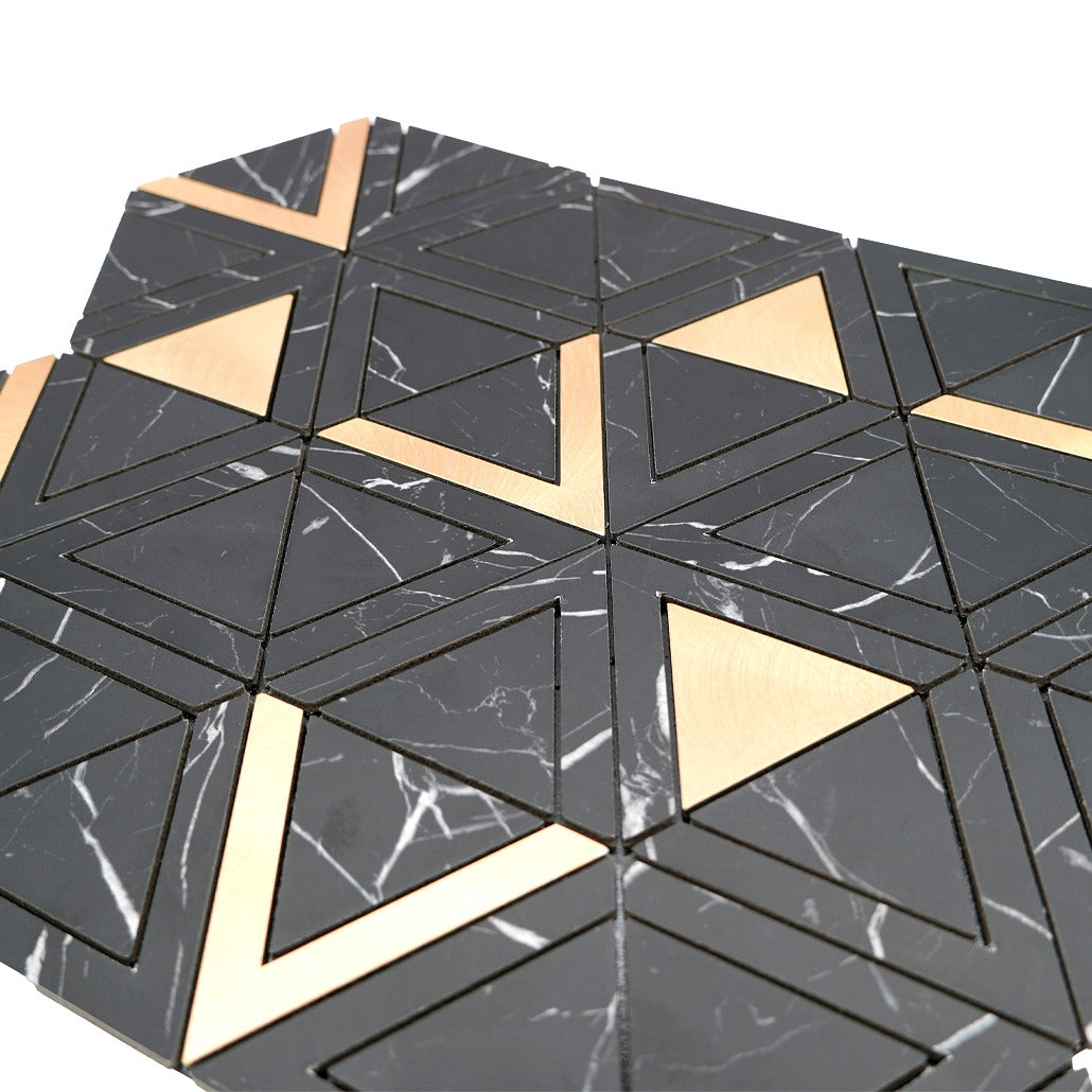 Crédence adhésive | Triangle Noir Or | 28,7×33,1 cm